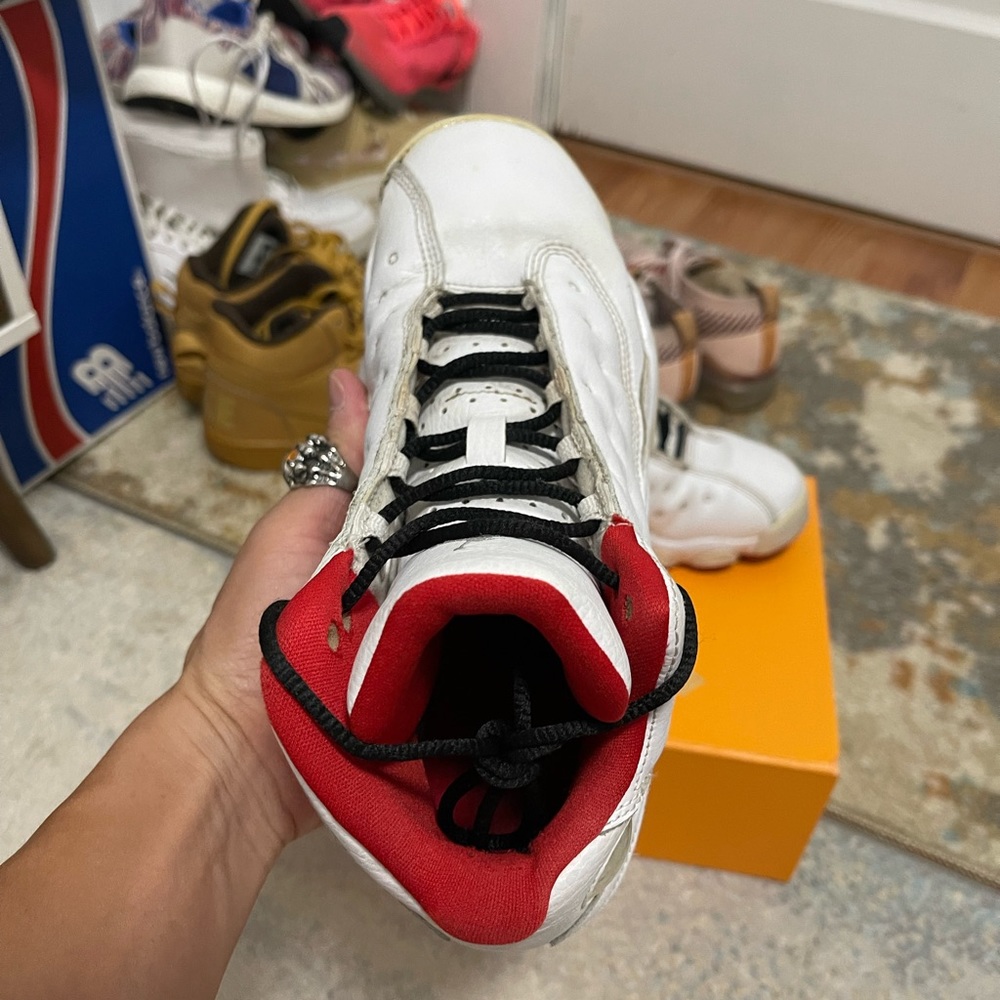 Fair Youth Sz 7Y Jordan 13 Retro Sneakers Alternative History Of Flight In White - Picture 13 of 15